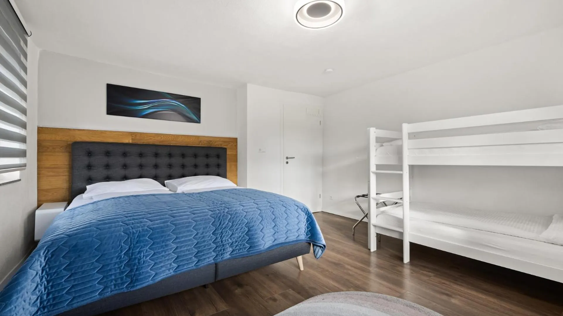 Adn Suites - Netflix - Modern And Smart Guenzburg