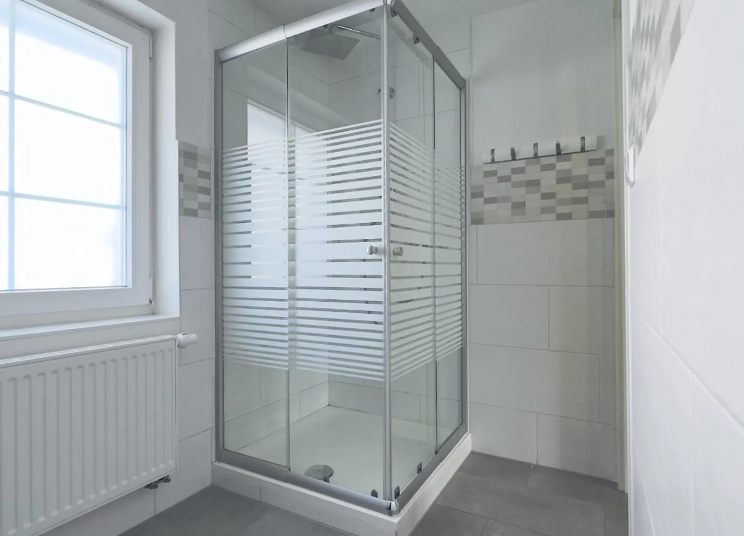 Adn Suites - Netflix - Modern And Smart Guenzburg